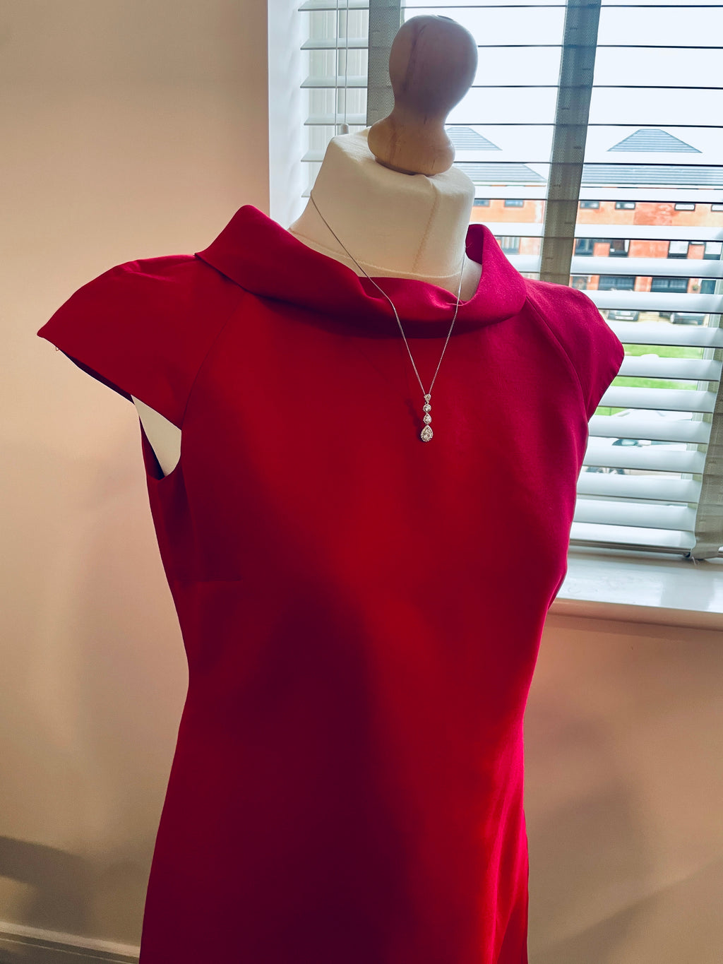 Red Hobbs, size 10, £40