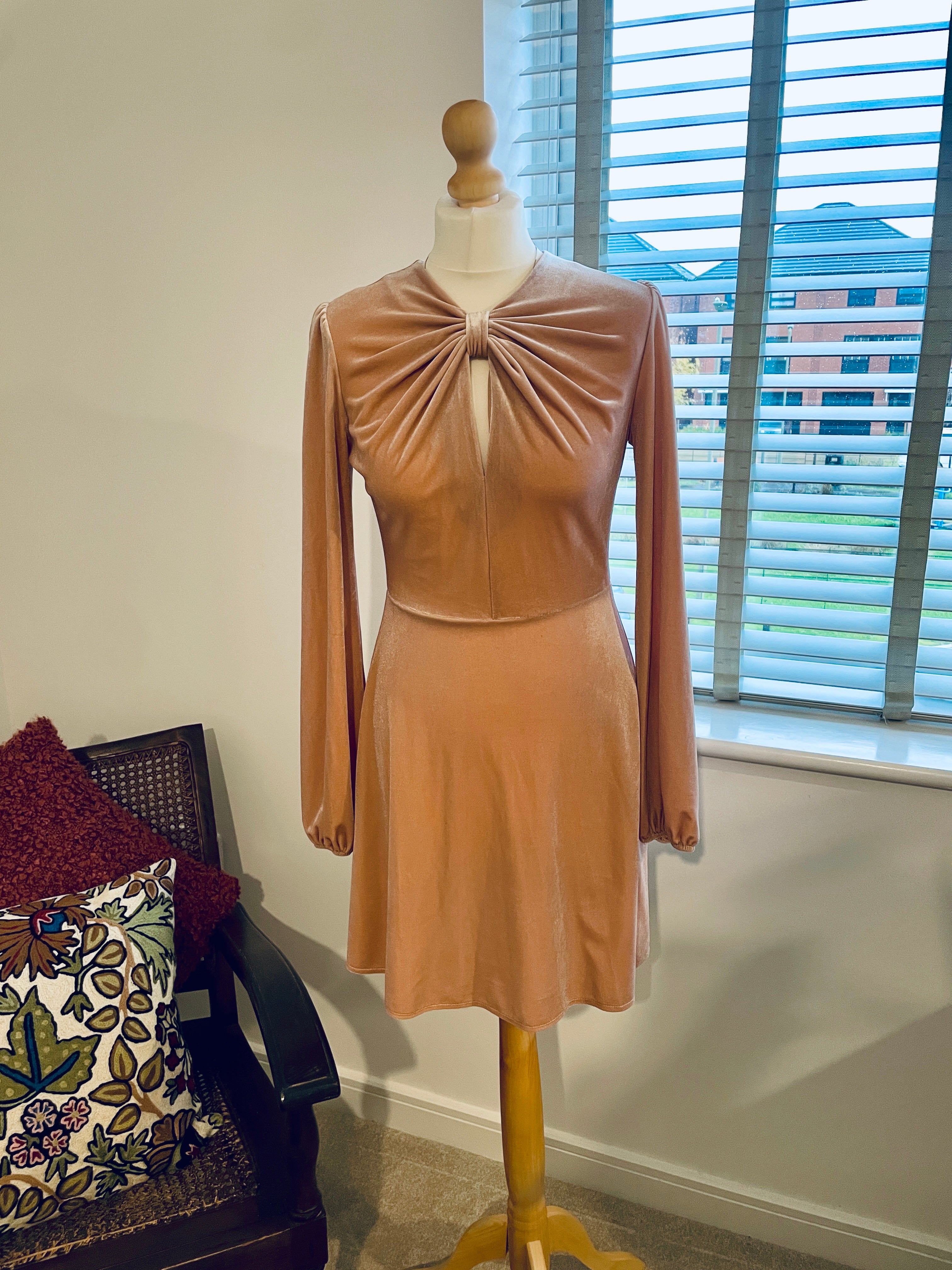 River Island, Size 8, £30