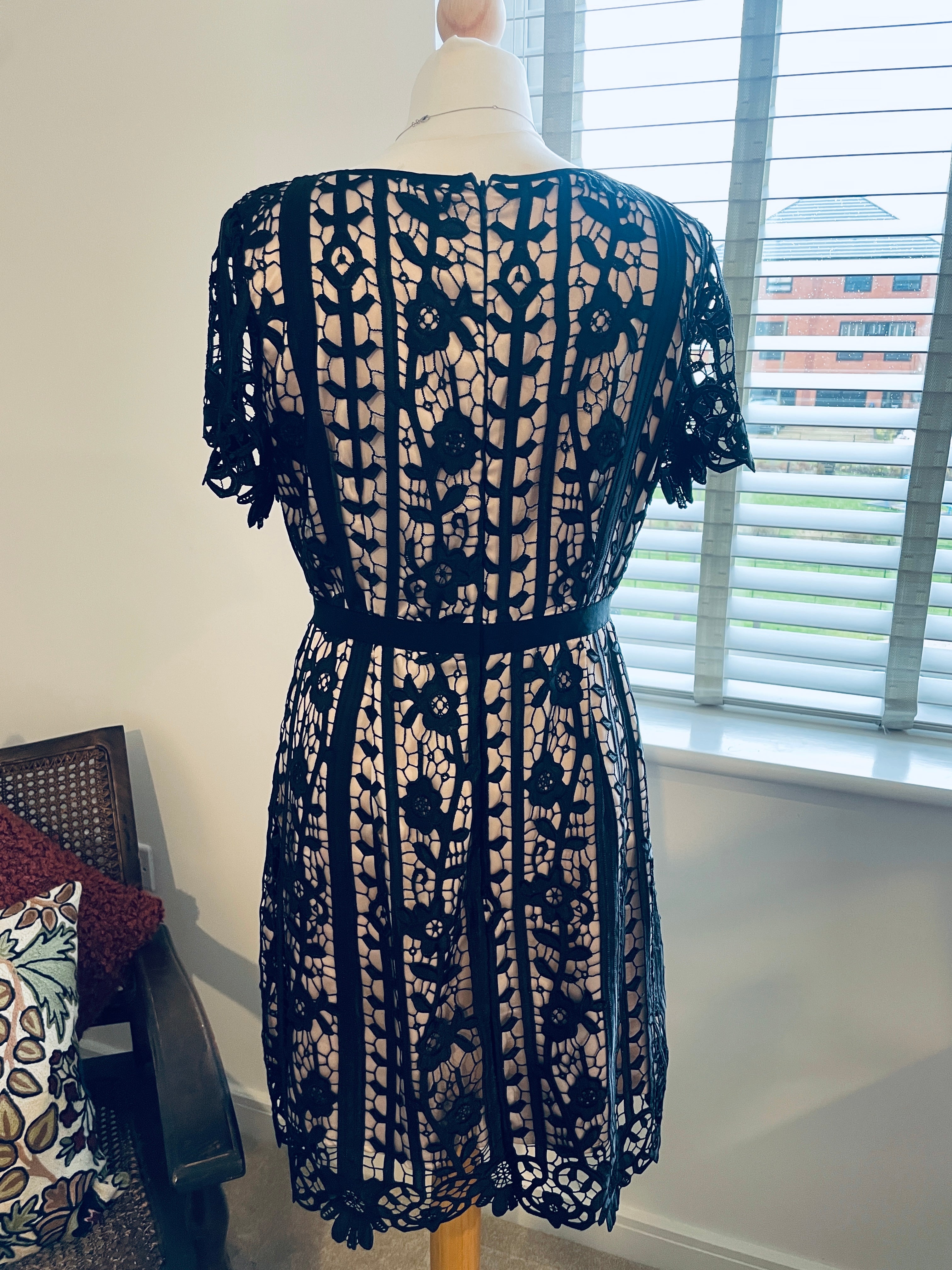 Coast, Size 12, £45