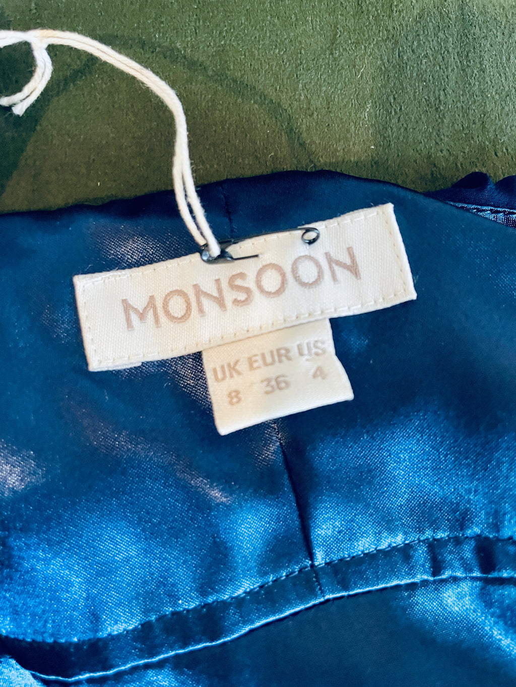 Monsoon, Size 8, £30