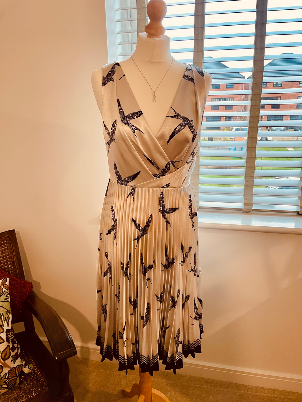 Reiss, Size 10, £40