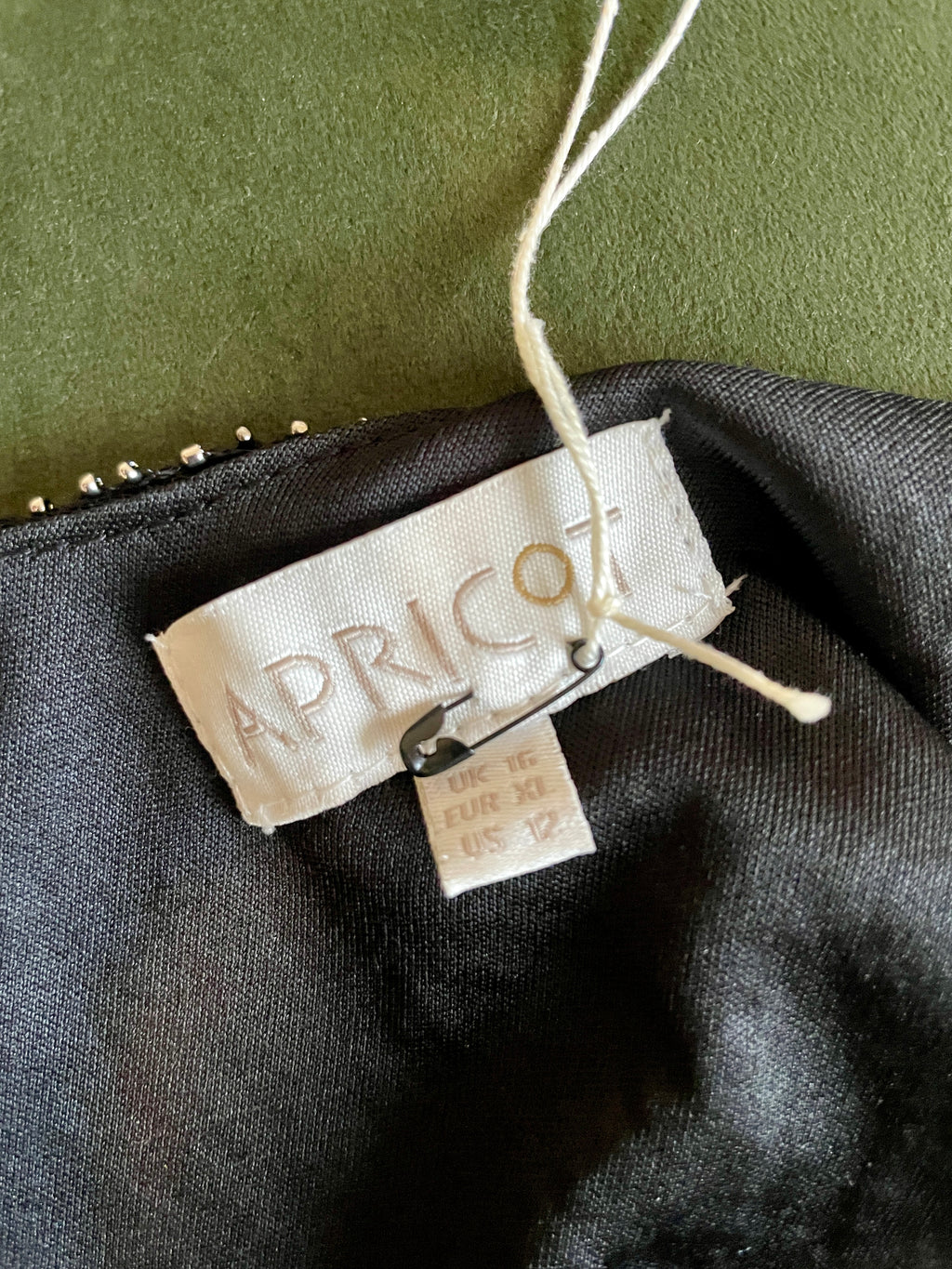 Apricot, Size 16, £40